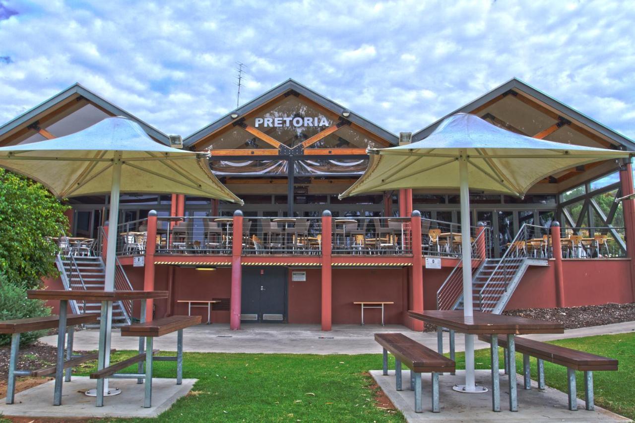 Pretoria Hotel Mannum Buitenkant foto