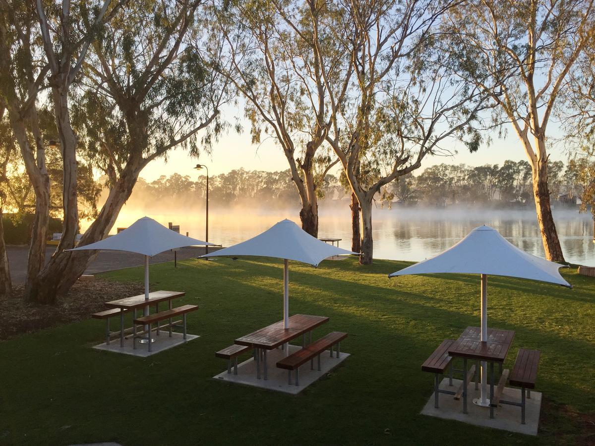 Pretoria Hotel Mannum Buitenkant foto